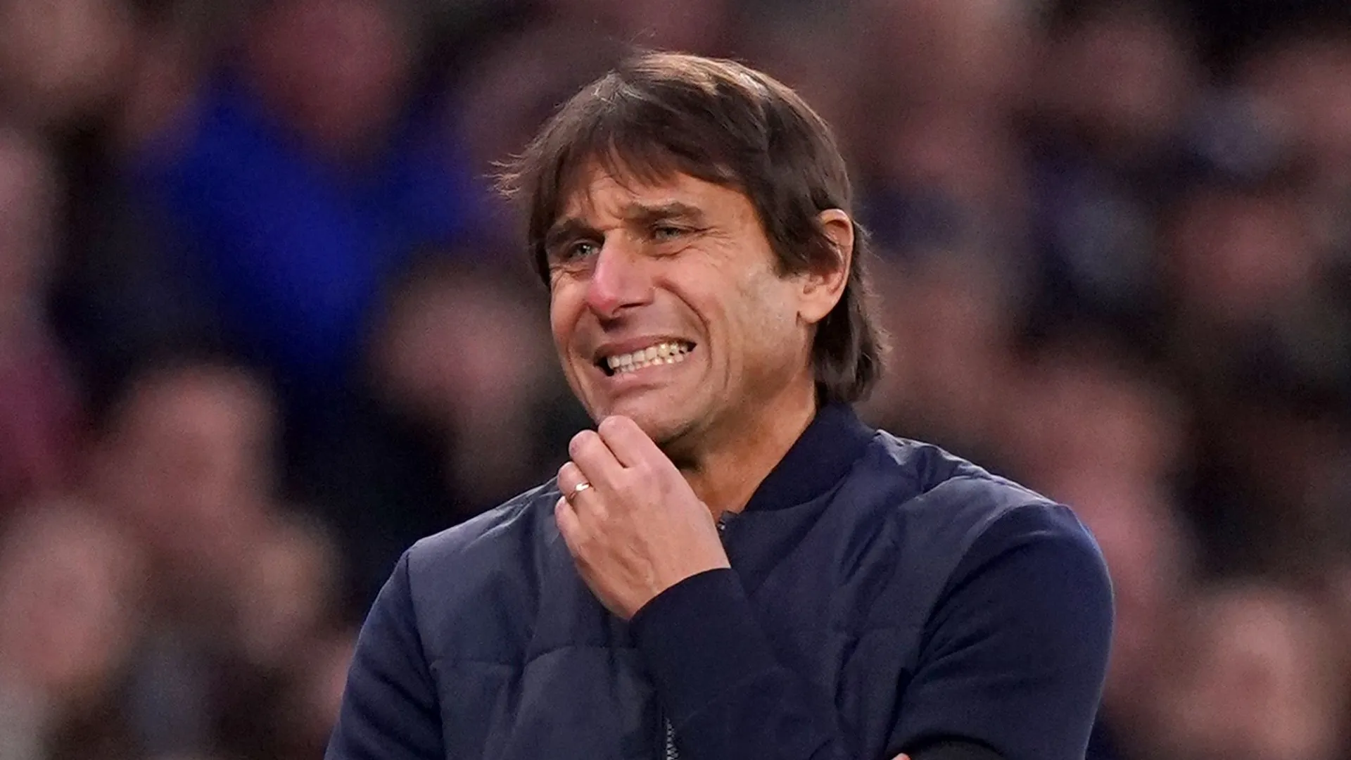 Tottenham Kalah, Antonio Conte Mengeluh