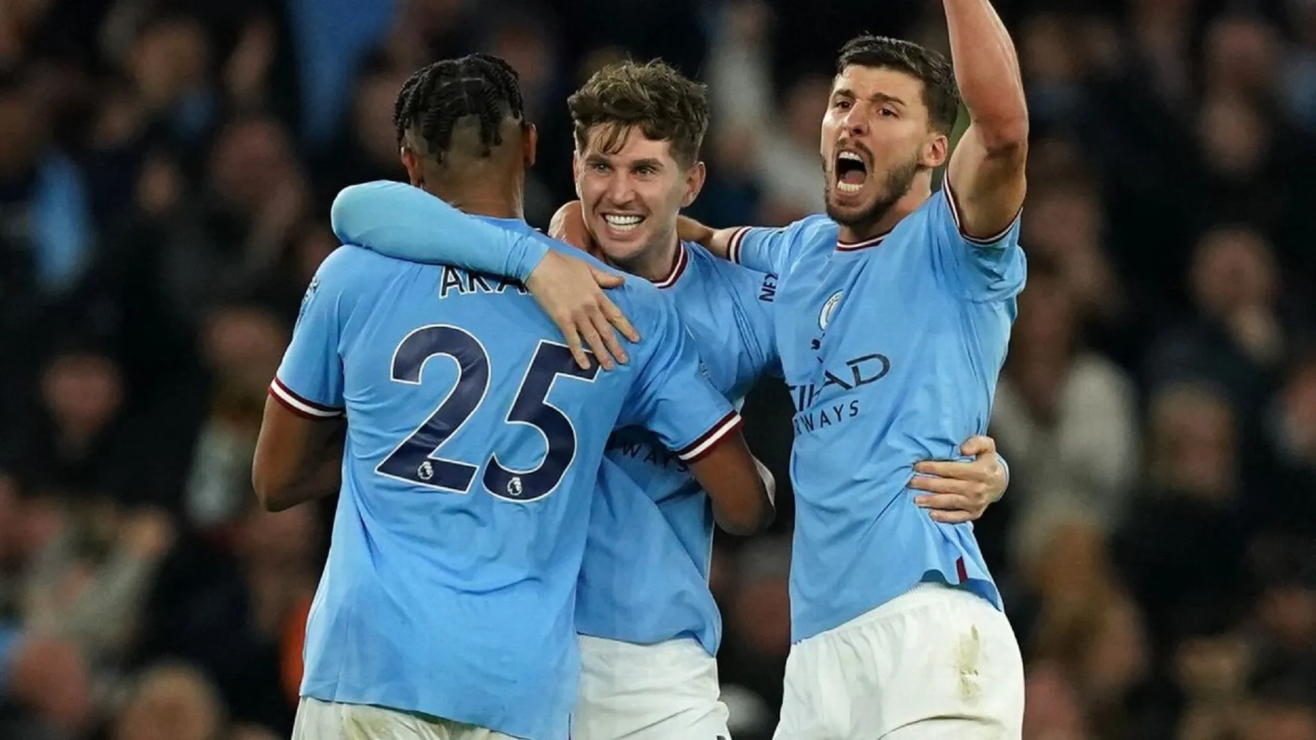 Susunan empat bek tengah Man City telah membuat tim Guardiola lebih solid, dan berbahaya, dari sebelumnya