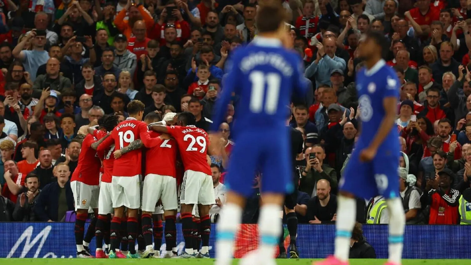 Manchester United kembali ke Liga Champions dengan mengalahkan Chelsea 4-1