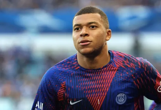 Kylian Mbappe mengkonfirmasi rencana untuk musim depan di tengah minat Real Madrid