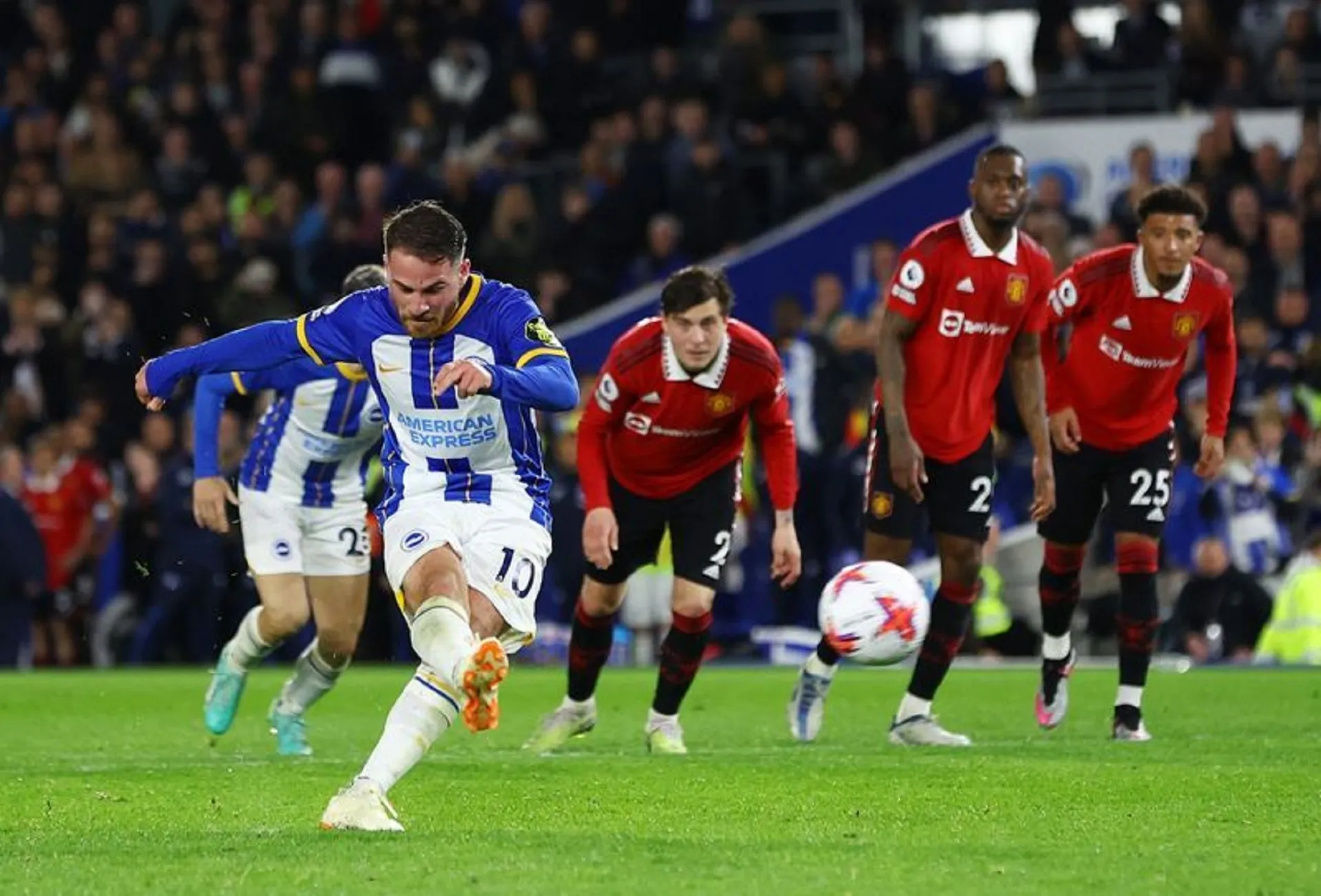 Penalti MacAllister Memberi Brighton kemenangan 1-0 atas Manchester United