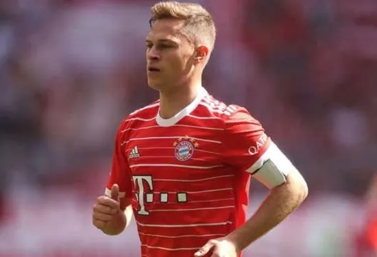 Barcelona menargetkan Joshua Kimmich untuk menggantikan Sergio Busquets dengan gelandang Bayern tertarik untuk tantangan baru setelah kepergian Julian Nagelsmann