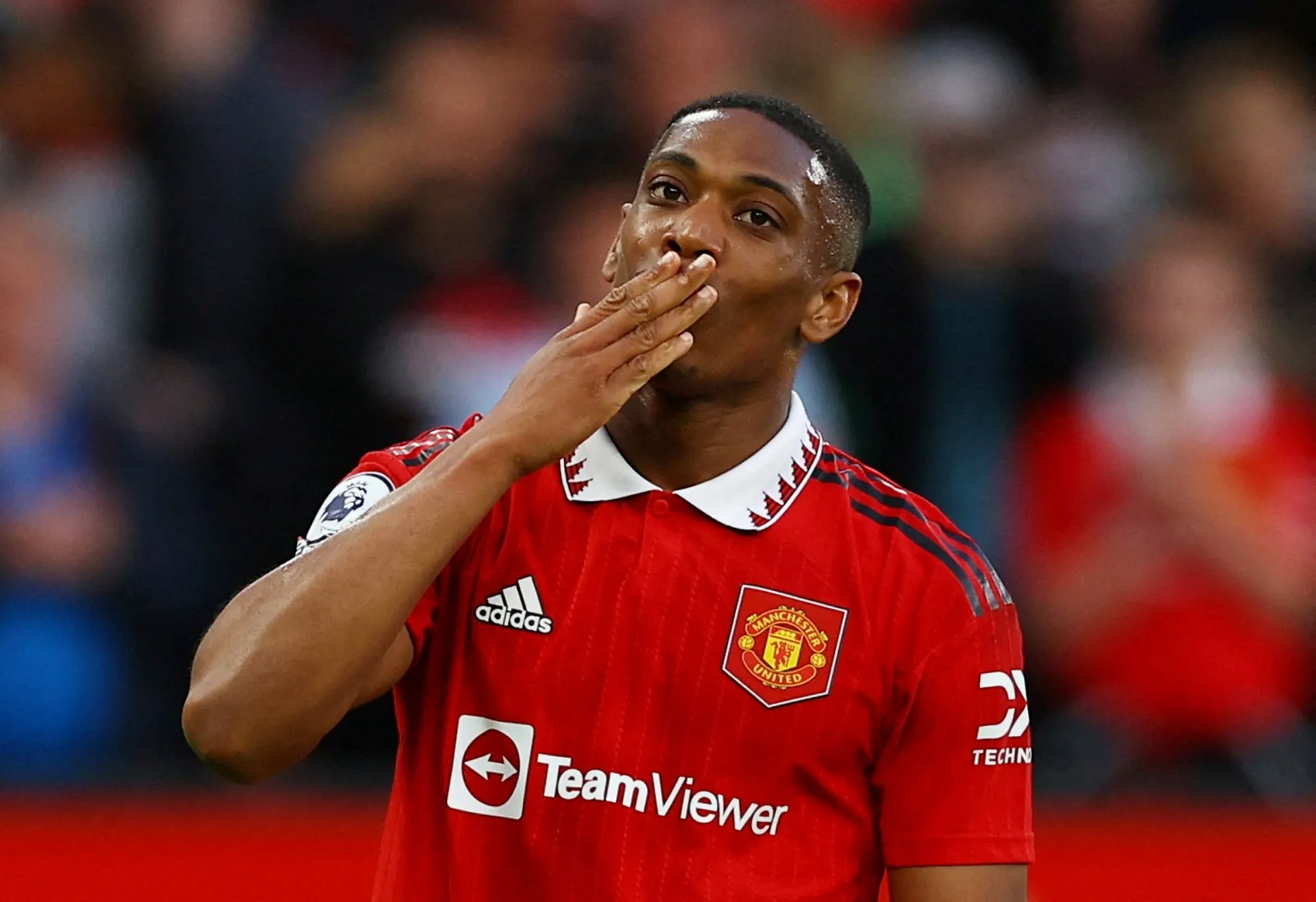 Striker United Martial tersingkir dari final Piala FA karena cedera