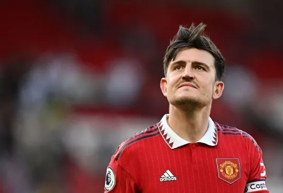 Klub-klub Liga Inggris berlomba untuk merekrut Harry Maguire