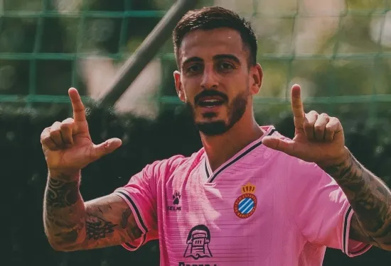 Real Madrid menandatangani mantan kegagalan Newcastle Joselu dari Espanyol dengan status pinjaman selama satu musim dengan opsi pembelian