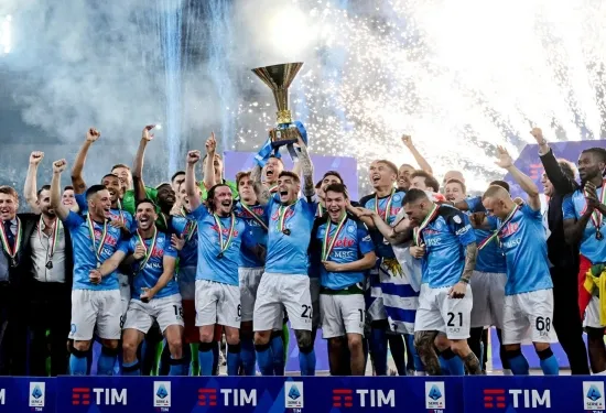 Napoli - sang juara tidak membutuhkan keajaiban Maradona