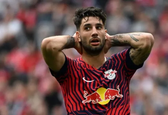 Liverpool yakin memenangkan perlombaan transfer € 70 juta untuk gelandang RB Leipzig Dominik Szoboszlai saat Newcastle tersingkir