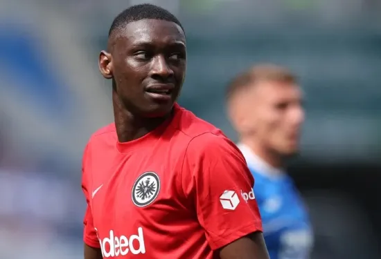 Randal Kolo Muani memberikan petunjuk besar tentang masa depan Eintracht Frankfurt