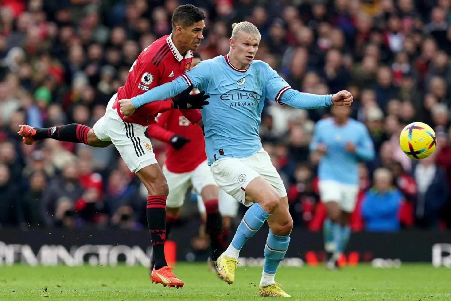 Cracker dari final Piala FA di toko