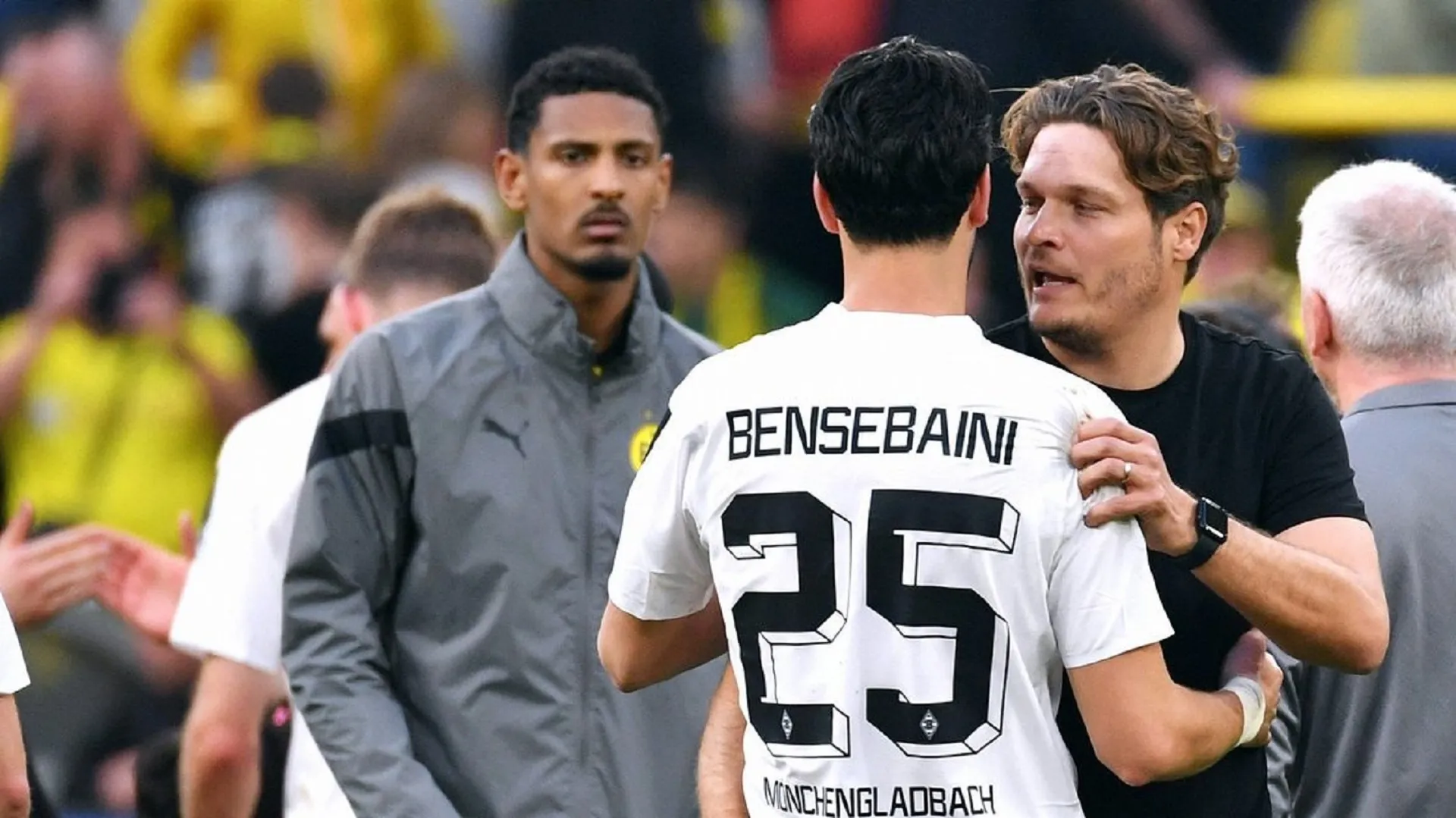 Ramy Bensebaini: Siapa Spesialis Sisi Kiri Baru Borussia Dortmund?