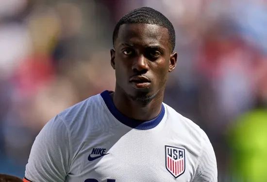 Apakah Timothy Weah terkait dengan George Weah? Ayah, ibu & keluarga bintang USMNT menjelaskan