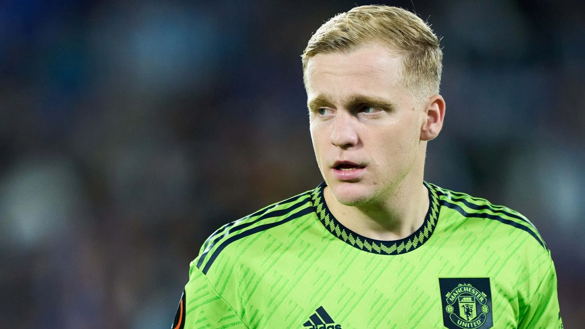 Rute keluar Manchester United? Real Sociedad dalam pembicaraan tentang kesepakatan pinjaman untuk Donny van de Beek