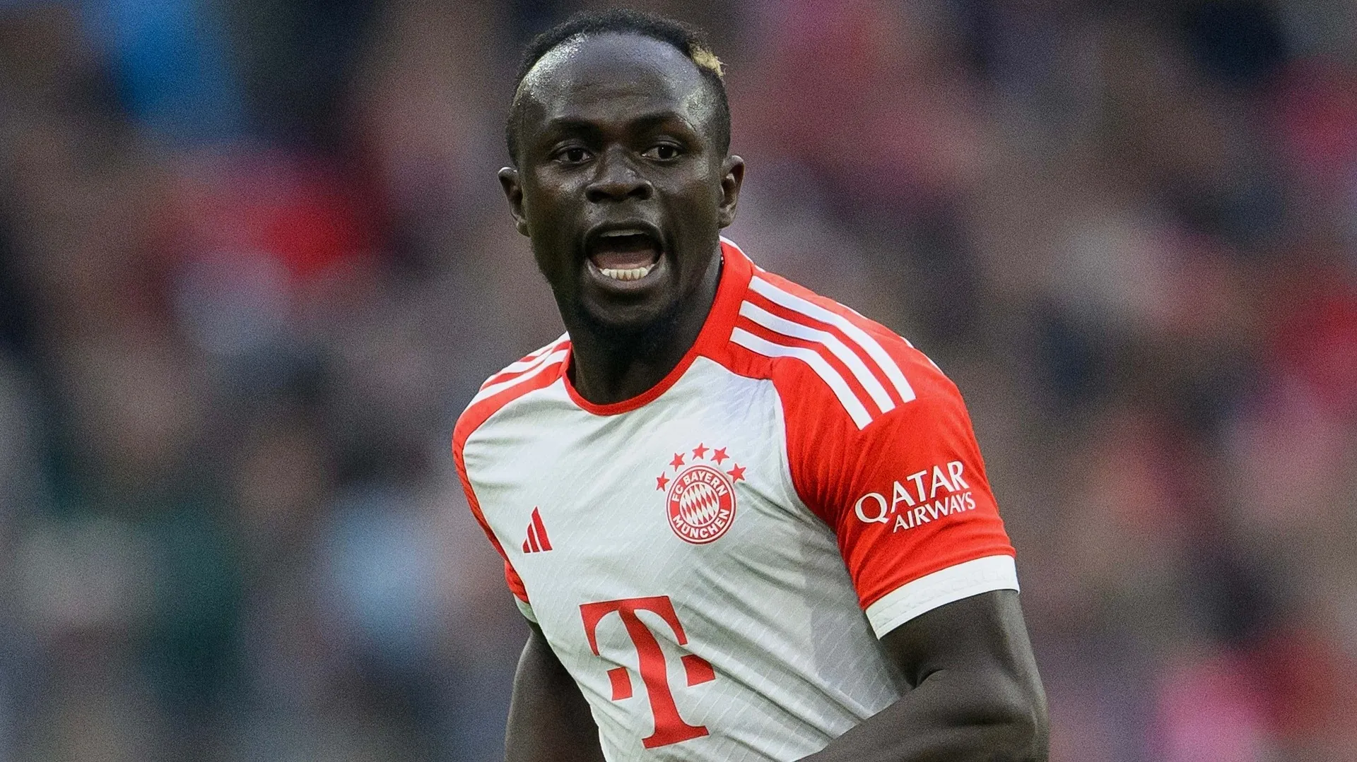 Segera keluar! Bayern Munich mengonfirmasi Sadio Mane sedang dalam negosiasi dengan Al-Nassr karena dia merindukan pertandingan persahabatan Kawasaki Frontale