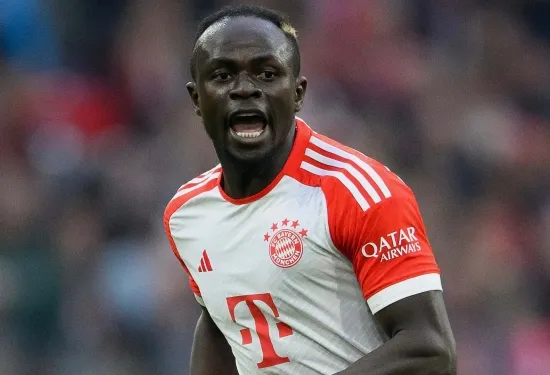 Segera keluar! Bayern Munich mengonfirmasi Sadio Mane sedang dalam negosiasi dengan Al-Nassr karena dia merindukan pertandingan persahabatan Kawasaki Frontale