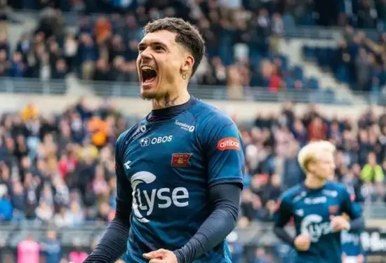 Assist Shayne Pattynama Menangkan Viking FK, Ivar Jenner Dipertahankan Skuad Utama FC Utrecht