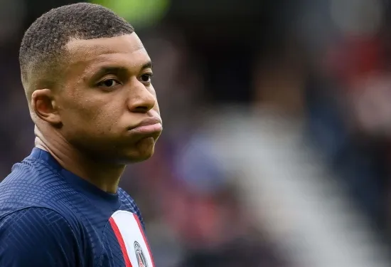 'Waktunya telah tiba bagi Kylian Mbappe untuk pergi' - bintang PSG mengecam 'perilakunya' di tengah hubungan transfer Real Madrid dalam kata-kata kasar yang mengejutkan dari mantan direktur olahraga Leonardo