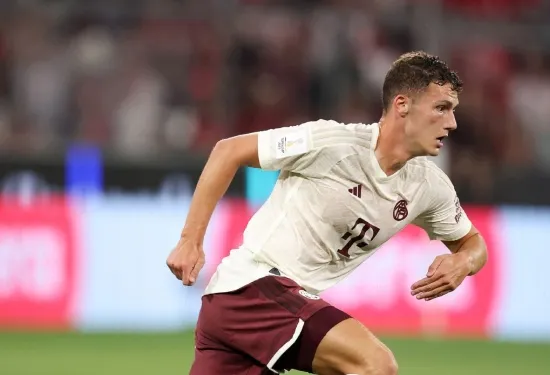 Man Utd atau Inter terikat? Benjamin Pavard telah mengajukan permintaan transfer di Bayern, Thomas Tuchel menegaskan