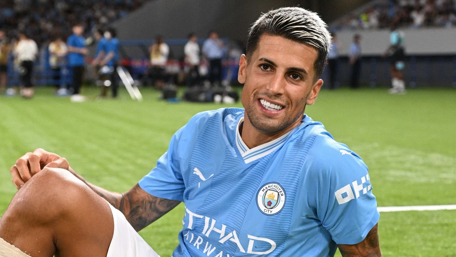 Barcelona masih menginginkan Joao Cancelo! Raksasa Catalan mempersiapkan upaya terakhir untuk merekrut bintang Man City - dengan Ivan Fresneda diidentifikasi sebagai target cadangan