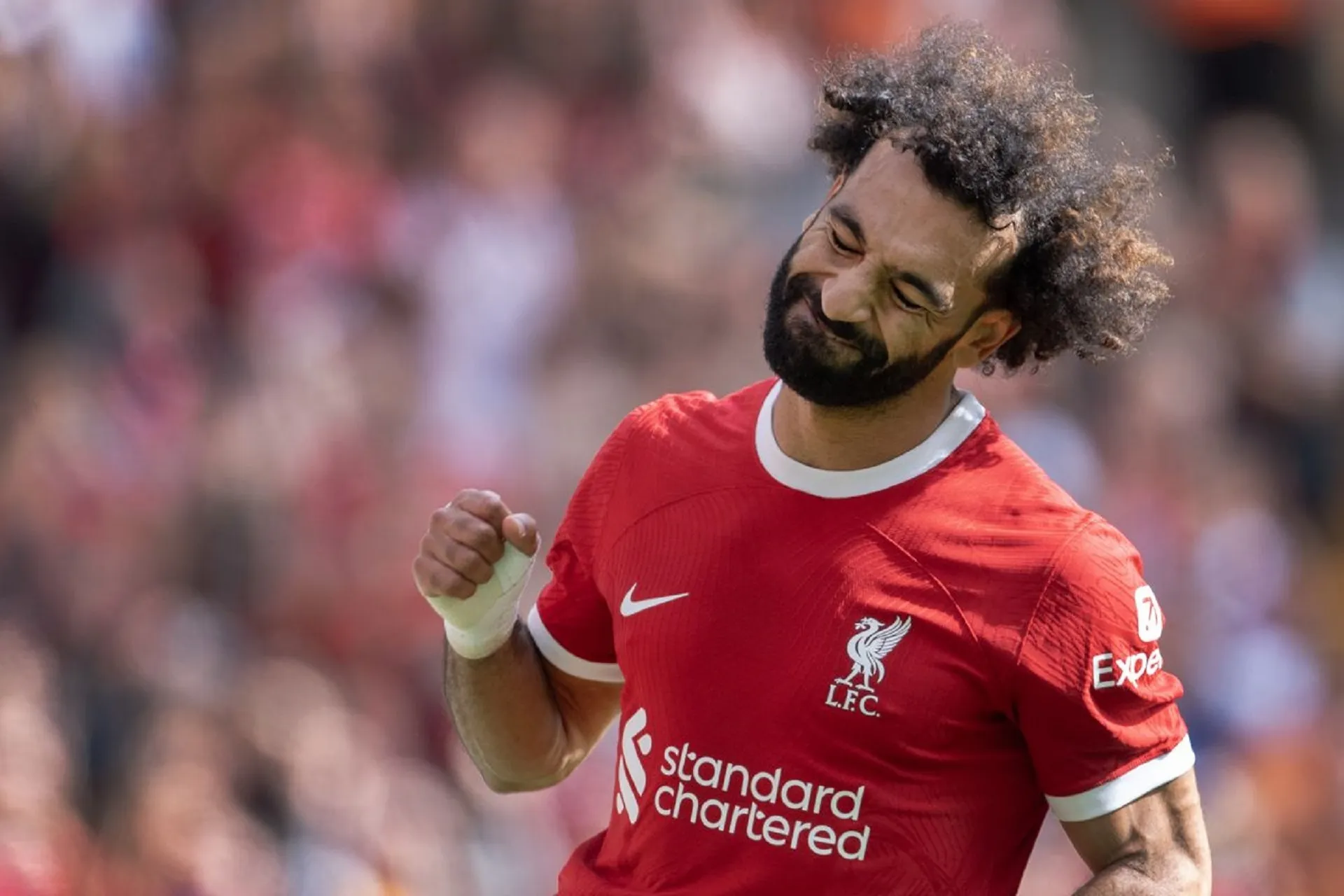 Mohamed Salah mengatakan dia bisa mendapatkan lebih dari Cristiano Ronaldo karena Al-Ittihad menawarkan gaji £65 juta yang luar biasa tetapi Liverpool menolak untuk menjualnya