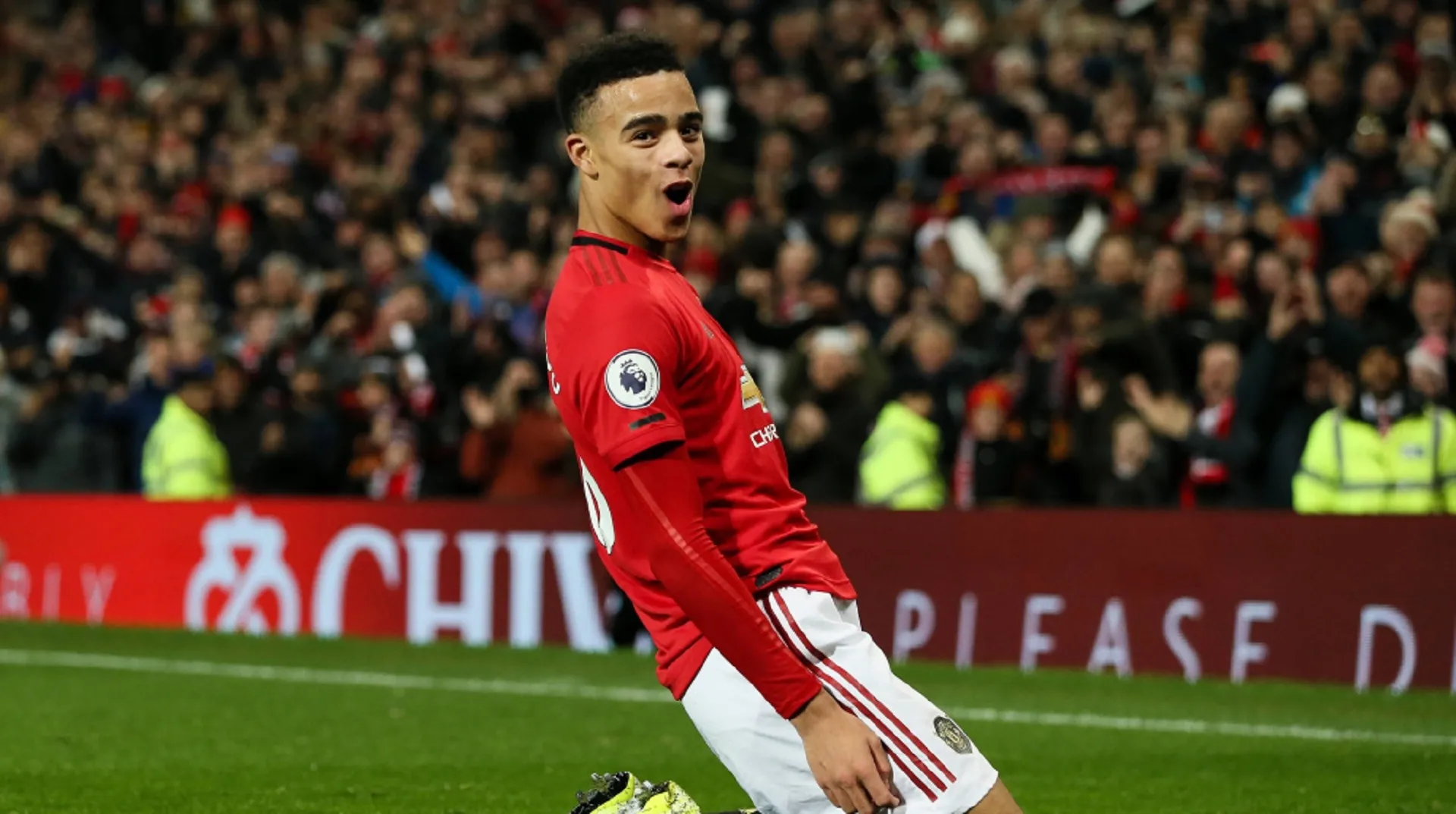 Rachel Riley berbicara menentang Mason Greenwood saat bintang TV memperingatkan dia akan berhenti mendukung Man Utd jika dia tetap tinggal