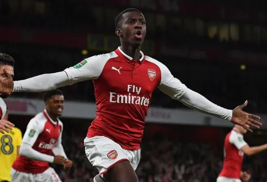 'Aku dalam kondisi bagus!' - Eddie Nketiah kecewa tidak menjadi starter untuk Arsenal sebelum dia masuk untuk mencetak gol krusial saat bermain imbang melawan Fulham