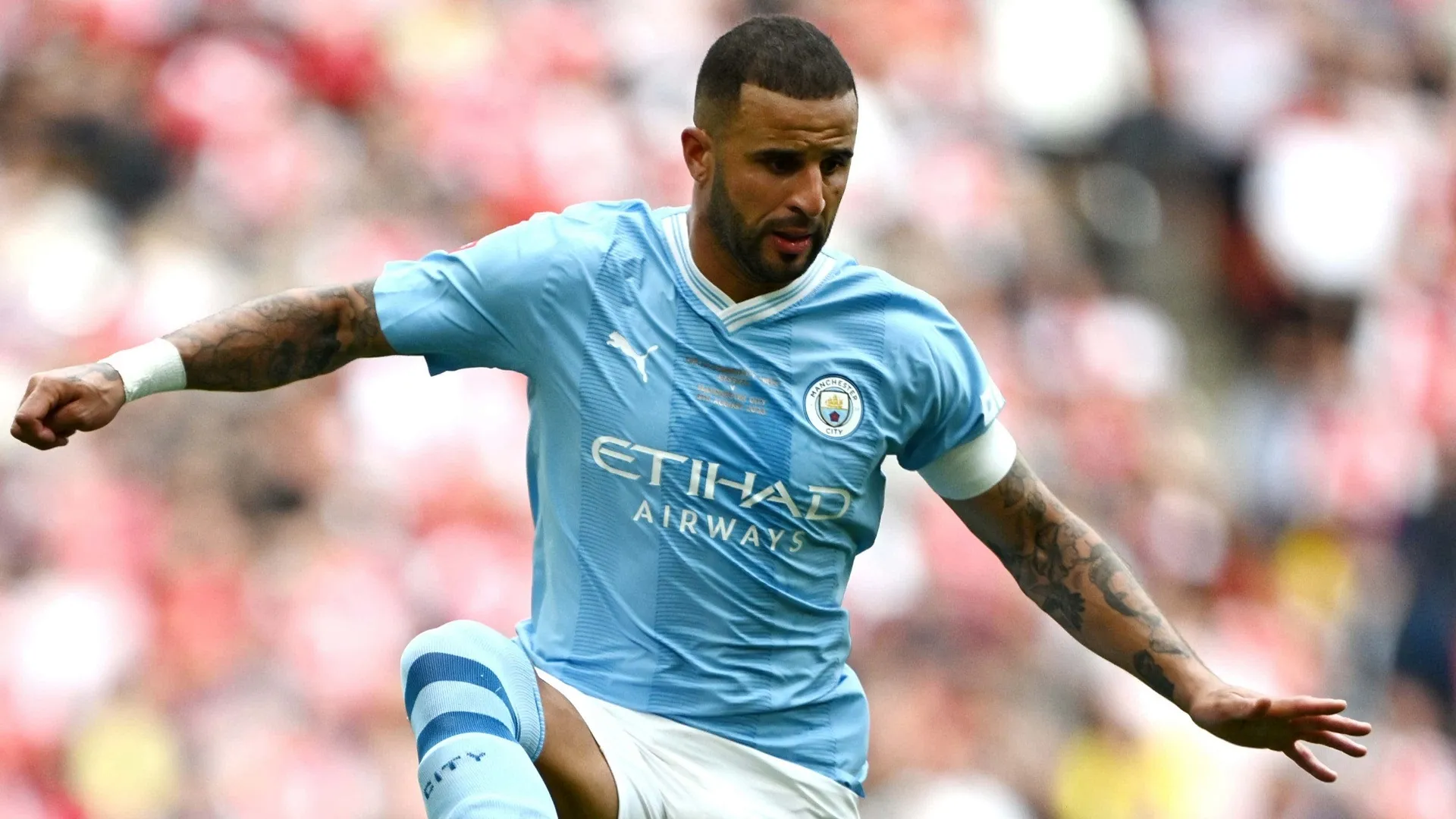 'Kenapa aku harus pergi?' - Kyle Walker menjelaskan mengapa dia menolak Bayern Munich untuk bertahan di Man City dengan kontrak baru yang akan segera tiba