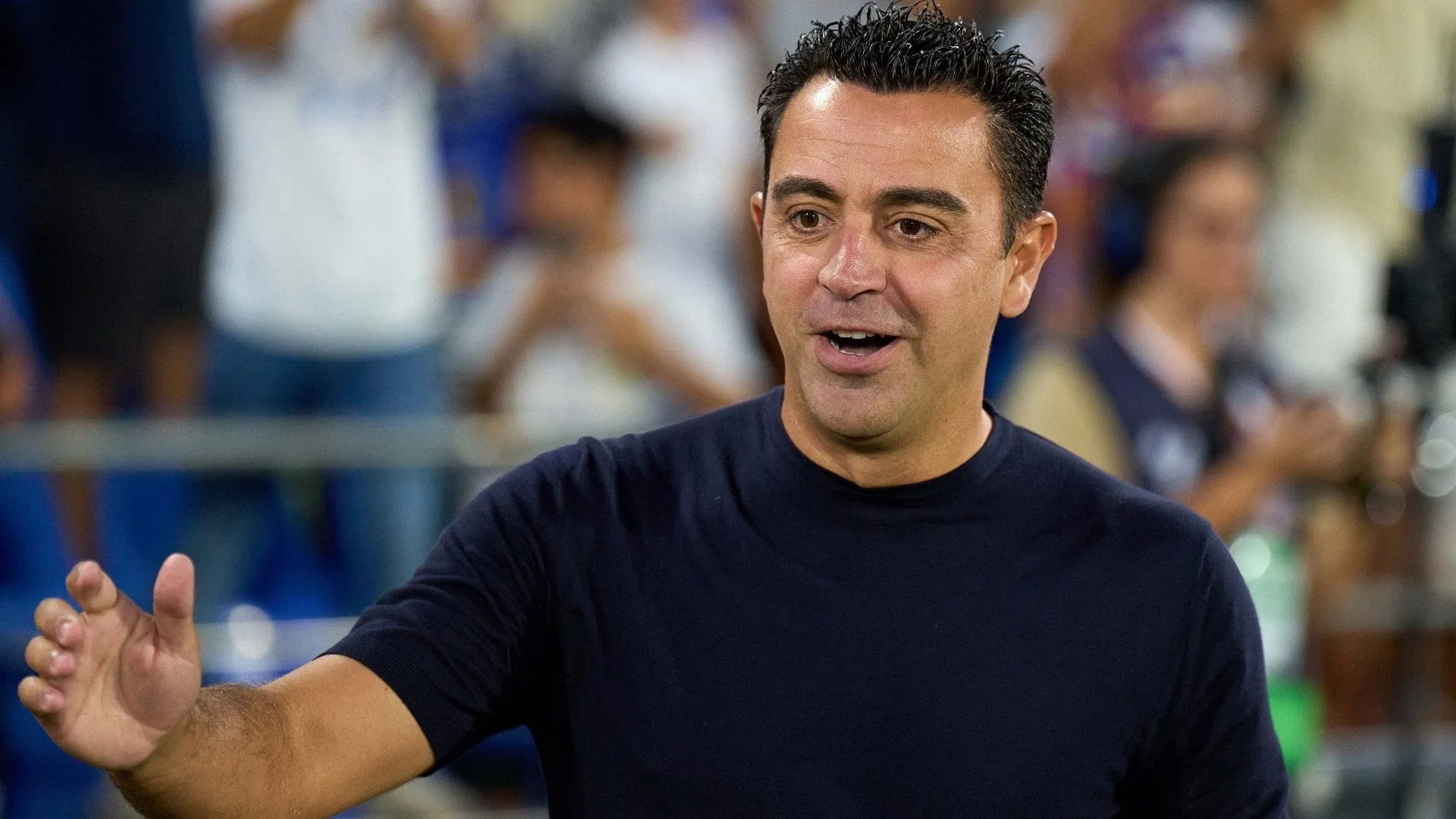 Terkunci! Barcelona dan Xavi menyegel kesepakatan saat pemain Spanyol itu memperbarui kontrak hingga 2026