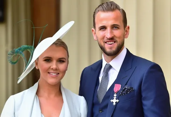 Harry Kane berpisah dari kekasih masa kecilnya Kate di Bayern Munich karena istri dan keluarganya memilih untuk tidak pindah ke Jerman