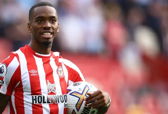 Chelsea merencanakan transfer LAIN! Blues mempertimbangkan kepindahan pada bulan Januari untuk striker Brentford yang dilarang Ivan Toney di tengah masalah mencetak gol yang terus berlanjut