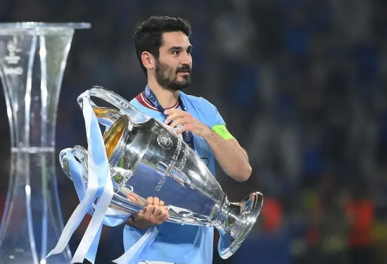 Ilkay Gundogan menyalahkan Man City atas kegagalan perpanjangan kontrak dengan mengatakan 'impian' transfer Barcelona mungkin tidak akan terjadi