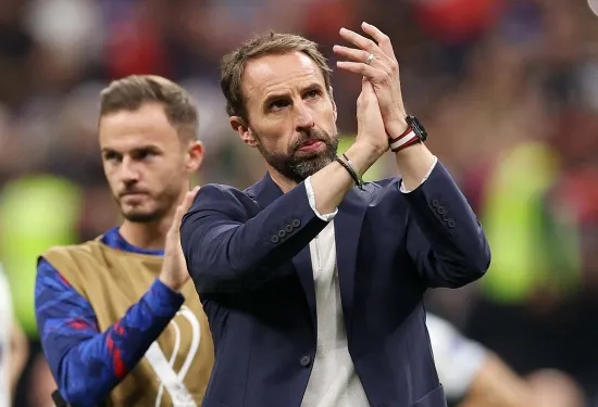 Gareth Southgate menjelaskan mengapa kepindahan Harry Kane ke Bayern Munich senilai €100 juta adalah kabar baik bagi Inggris