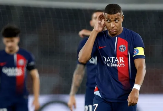 PSG kalah meski Mbappe mencetak dua gol