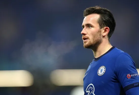 Pukulan terus datang untuk Chelsea! Tingkat cedera hamstring yang dialami Ben Chilwell terungkap dan absennya wakil kapten The Blues menambah masalah seleksi Mauricio Pochettino