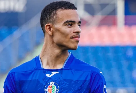 Amad Diallo tampaknya menunjukkan dukungan publik untuk Mason Greenwood melalui postingan media sosial selama debut pemain pinjaman Man Utd untuk Getafe